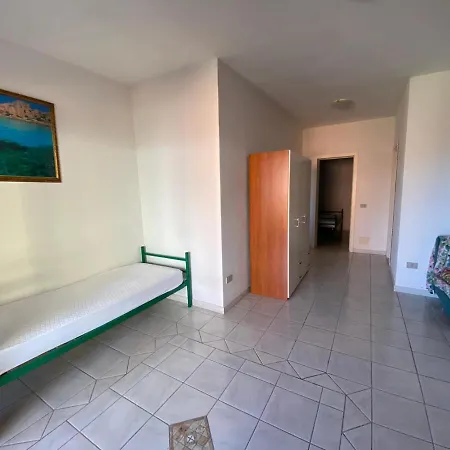 Villetta La Chessa 3 *
